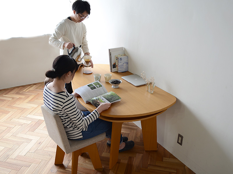 会話が生まれる収納ダイニングテーブル | 暮らしとおしゃれの編集室