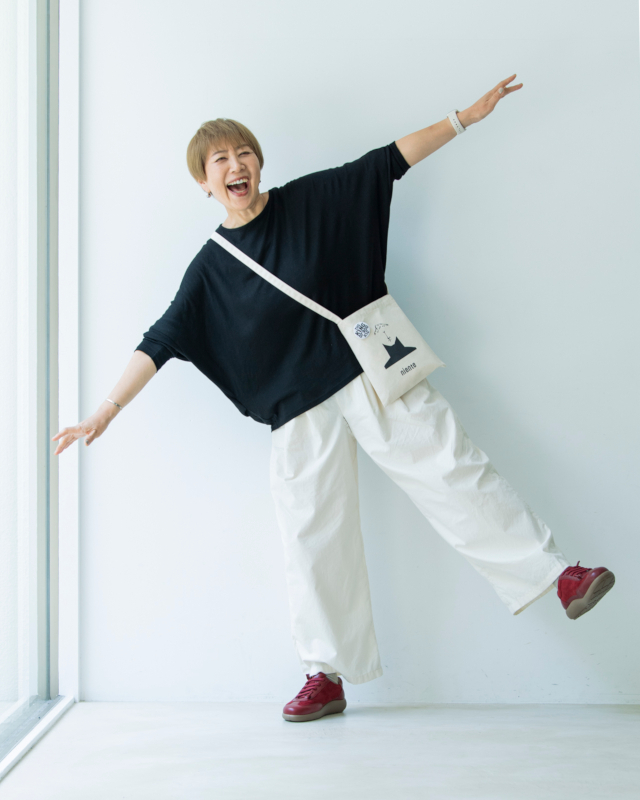 60代、新しい私に向かう一歩をこの靴と」金子敦子さん×アキレス