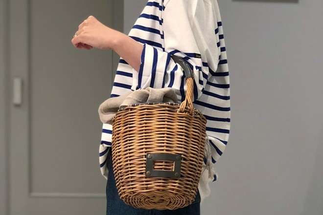 たまのお出かけだからこそ「ebagos(エバゴス)」のカゴバッグを主役に