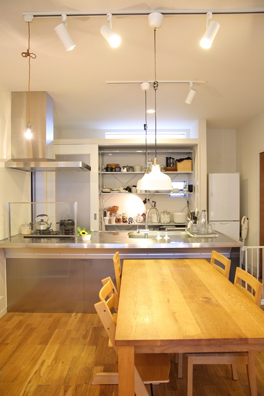 すきま時間で家事もおしゃれもインスタも Vol 1 主婦 瀧上禎子さん 暮らしとおしゃれの編集室